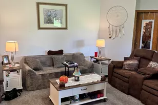 6870 Avocet Cir, Hobart, IN 46342 - Photo 4
