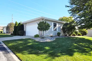 11538 Homestead Village Ct, Saint John, IN 46373 - Photo 2