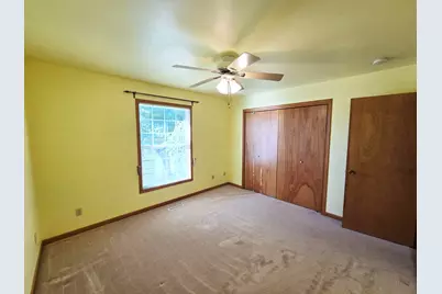 11538 Homestead Village Court, Saint John, IN 46373 - Photo 18