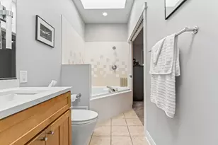 7225 Locust Ave, Gary, IN 46403 - Photo 32