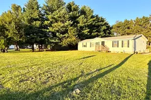 1120 N Falvey St, Winamac, IN 46996 - Photo 20