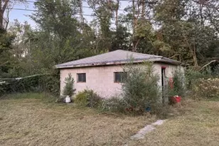 571 Dallas St, Gary, IN 46406 - Photo 6