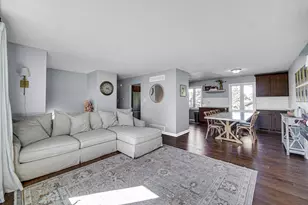 1935 Martha St, Munster, IN 46321 - Photo 4