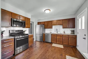 1935 Martha St, Munster, IN 46321 - Photo 8