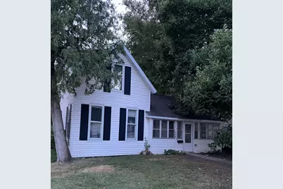 304 N Front Street, Rensselaer, IN 47978 - Photo 1