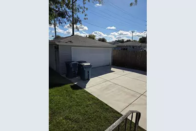 9851 Delaware Place, Highland, IN 46322 - Photo 6