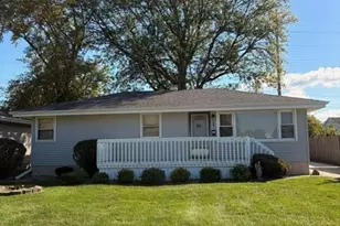 9851 Delaware Pl, Highland, IN 46322 - Photo 2
