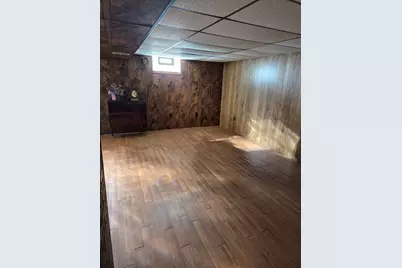 9851 Delaware Place, Highland, IN 46322 - Photo 18