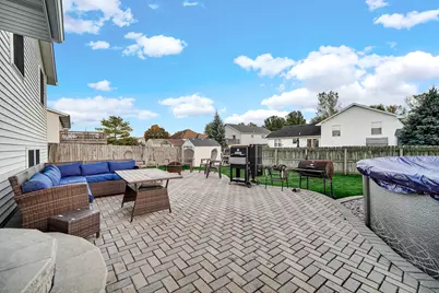 7355 Kestrel Street, Hobart, IN 46342 - Photo 4