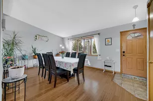 7355 Kestrel St, Hobart, IN 46342 - Photo 6