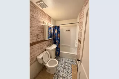 1405 W 2nd Avenue, Gary, IN 46402 - Photo 8