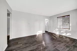 120 N Delaware St, Hobart, IN 46342 - Photo 8