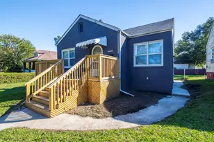 1321 Lincoln St, Gary, IN 46407 - Photo 2