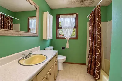 311 W 40th Lane, Griffith, IN 46319 - Photo 4