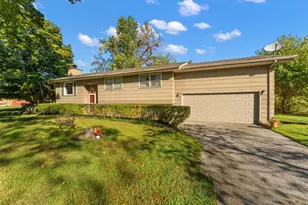 35 E 900 N, Chesterton, IN 46304 - Photo 2