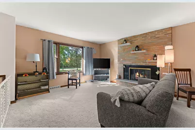 35 E 900 N, Chesterton, IN 46304 - Photo 4