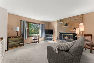 35 E 900 N, Chesterton, IN 46304 - Photo 4