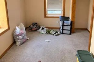 922 Fern St, Michigan City, IN 46360 - Photo 4