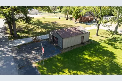 401 W Talmer Avenue, North Judson, IN 46366 - Photo 28