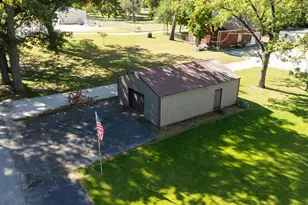 401 W Talmer Ave, North Judson, IN 46366 - Photo 28
