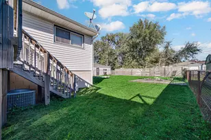 1517 Rhode Island St, Gary, IN 46407 - Photo 18