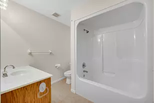 966 N 50 W, Chesterton, IN 46304 - Photo 28