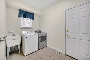 966 N 50 W, Chesterton, IN 46304 - Photo 30