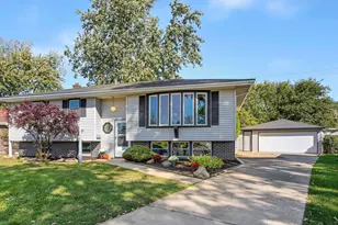 9120 Prairie Ave, Highland, IN 46322 - Photo 2