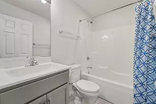 285 Apple Grove Ln, Valparaiso, IN 46385 - Photo 20