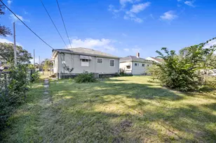 1355 Willard St, Gary, IN 46404 - Photo 6