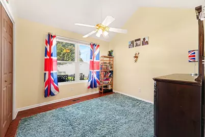 452 Edgewater Drive, Hobart, IN 46342 - Photo 12