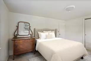 1042 S Marquette St, La Porte, IN 46350 - Photo 16