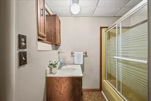 3309 Fairview Ave, Lake Station, IN 46405 - Photo 10