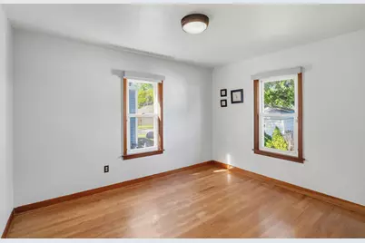 3113 E Pkwy N, Hammond, IN 46323 - Photo 8