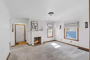 3113 E Pkwy N, Hammond, IN 46323 - Photo 4