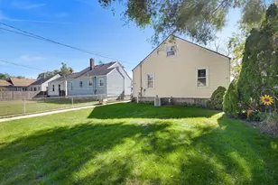 3113 E Pkwy N, Hammond, IN 46323 - Photo 14