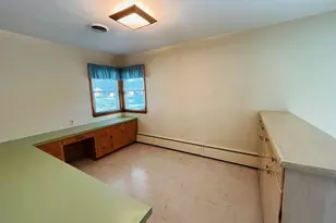 201 W Stevenson St, Morocco, IN 47963 - Photo 6