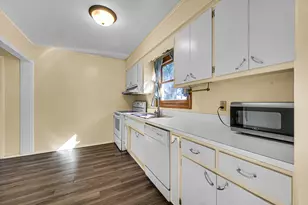 3449 Garfield Ave, Highland, IN 46322 - Photo 10
