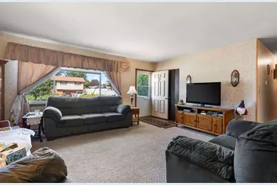 423 Stratford Lane, Schererville, IN 46375 - Photo 6