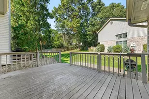 1447 Carriage Oaks Ct, Dyer, IN 46311 - Photo 24