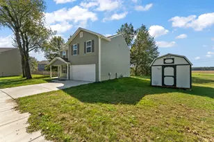 511 Upland Rd, Kingsford Heights, IN 46346 - Photo 26