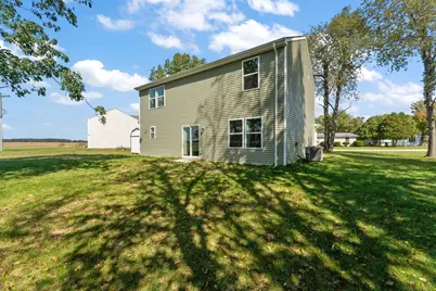 511 Upland Road, Kingsford Heights, IN 46346 - Photo 24