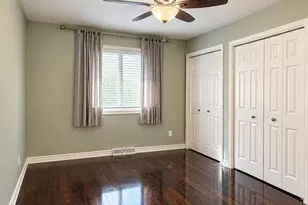48 Briarwood Dr, Schererville, IN 46375 - Photo 10