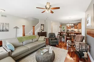 1909 Garland Cir, Valparaiso, IN 46383 - Photo 8
