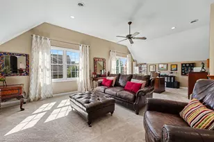8941 Crooked Bend, Saint John, IN 46373 - Photo 16