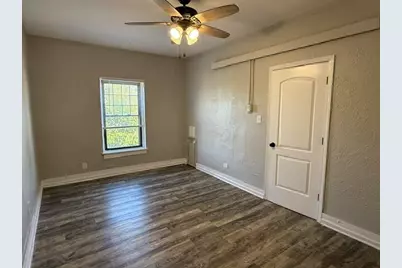 225 Carroll Street, Hammond, IN 46320 - Photo 8