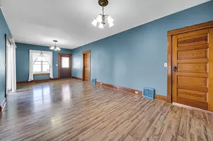 908 2nd St, La Porte, IN 46350 - Photo 8