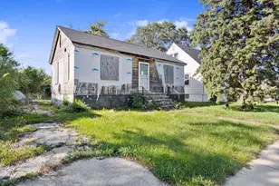 322 Clark Rd, Gary, IN 46406 - Photo 1