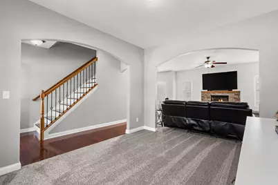 58 Steinbeck Drive, Valparaiso, IN 46383 - Photo 6
