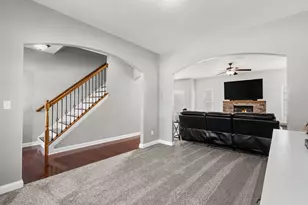 58 Steinbeck Dr, Valparaiso, IN 46383 - Photo 6